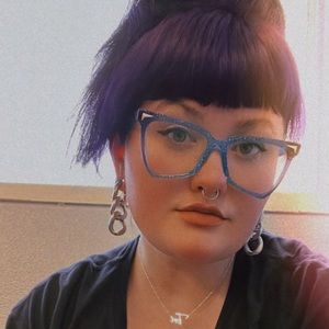 Meet your Posher, Tori